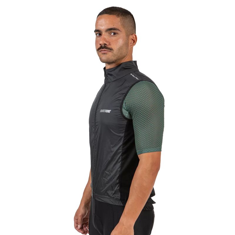 pure_vest_negro3