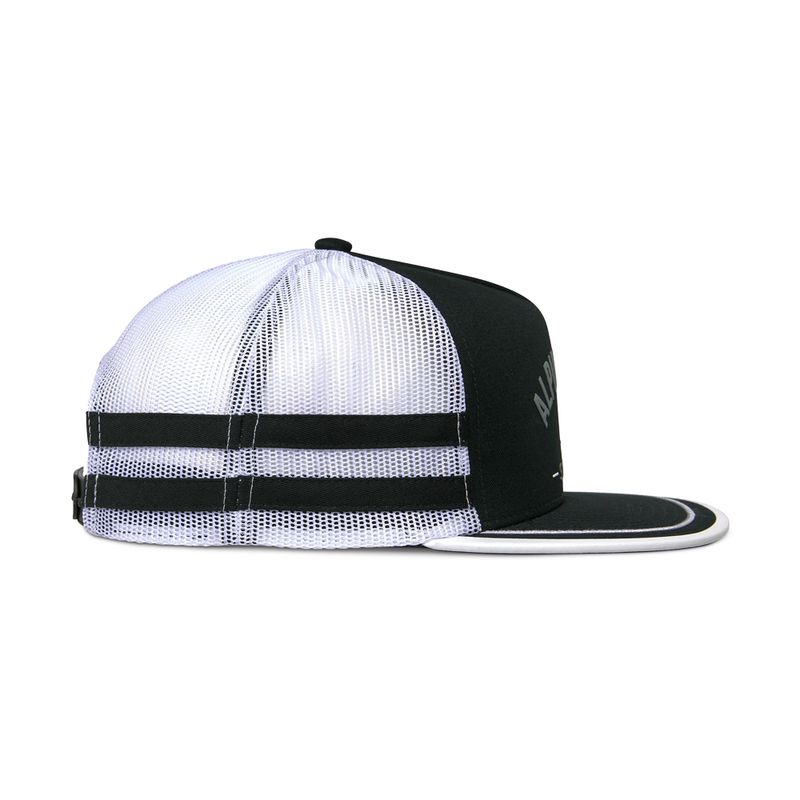 backline_trucker_1211_2