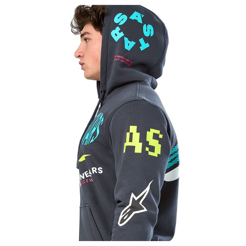 Variegate_Hoodie_190_model_side--2-.jpg